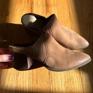 Women's Seychelles Leather Mules - Leather with Block Heel - Size 8.5 - GUC